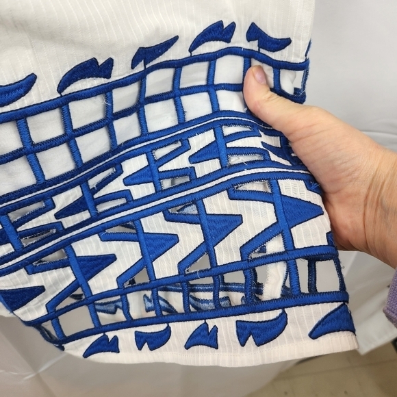 SEA NY embroidered dress size 4 in EUC - Picture 8 of 13